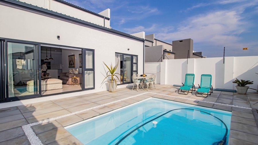 4 Bedroom Property for Sale in Sandown Western Cape